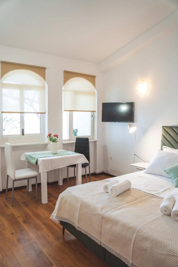 Apartamento Ostaric Mandre Exterior foto