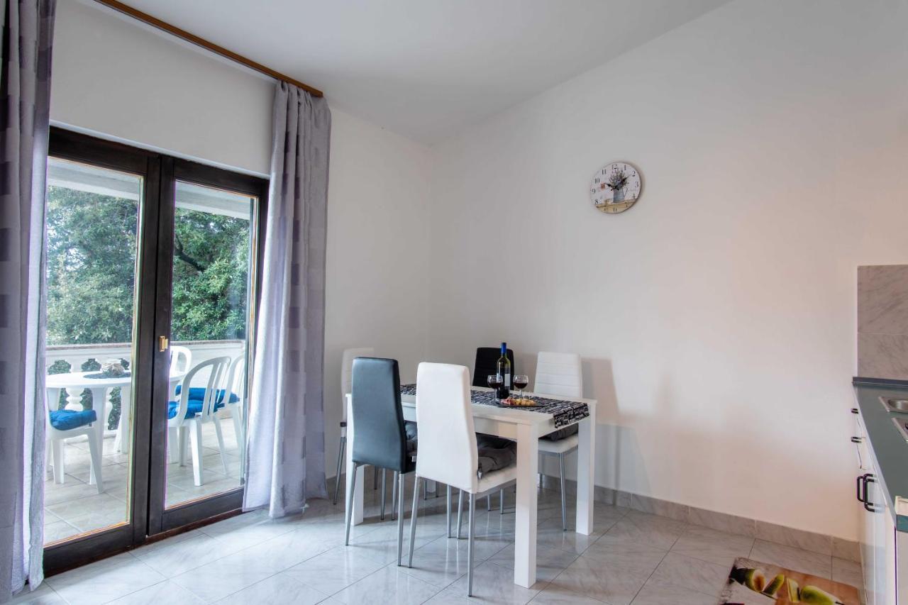 Apartamento Ostaric Mandre Exterior foto