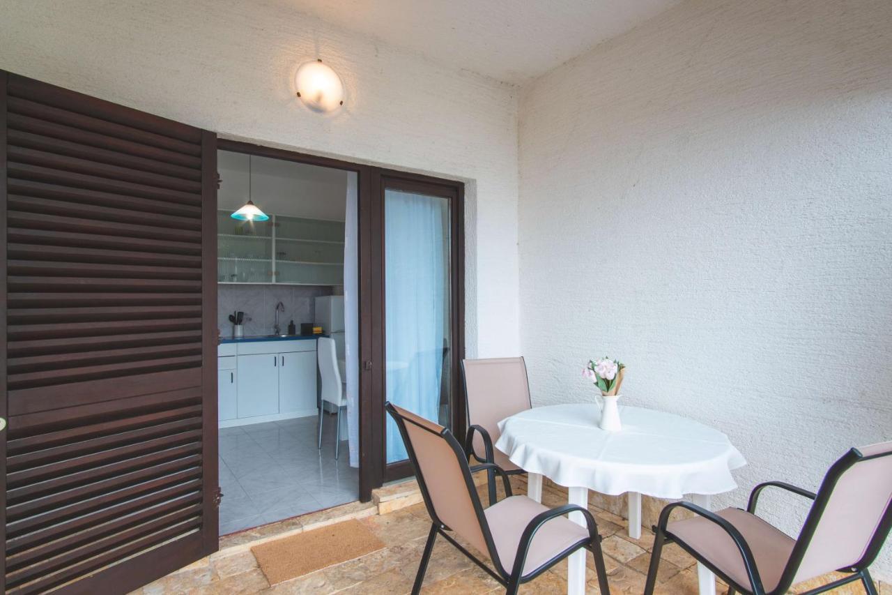 Apartamento Ostaric Mandre Exterior foto